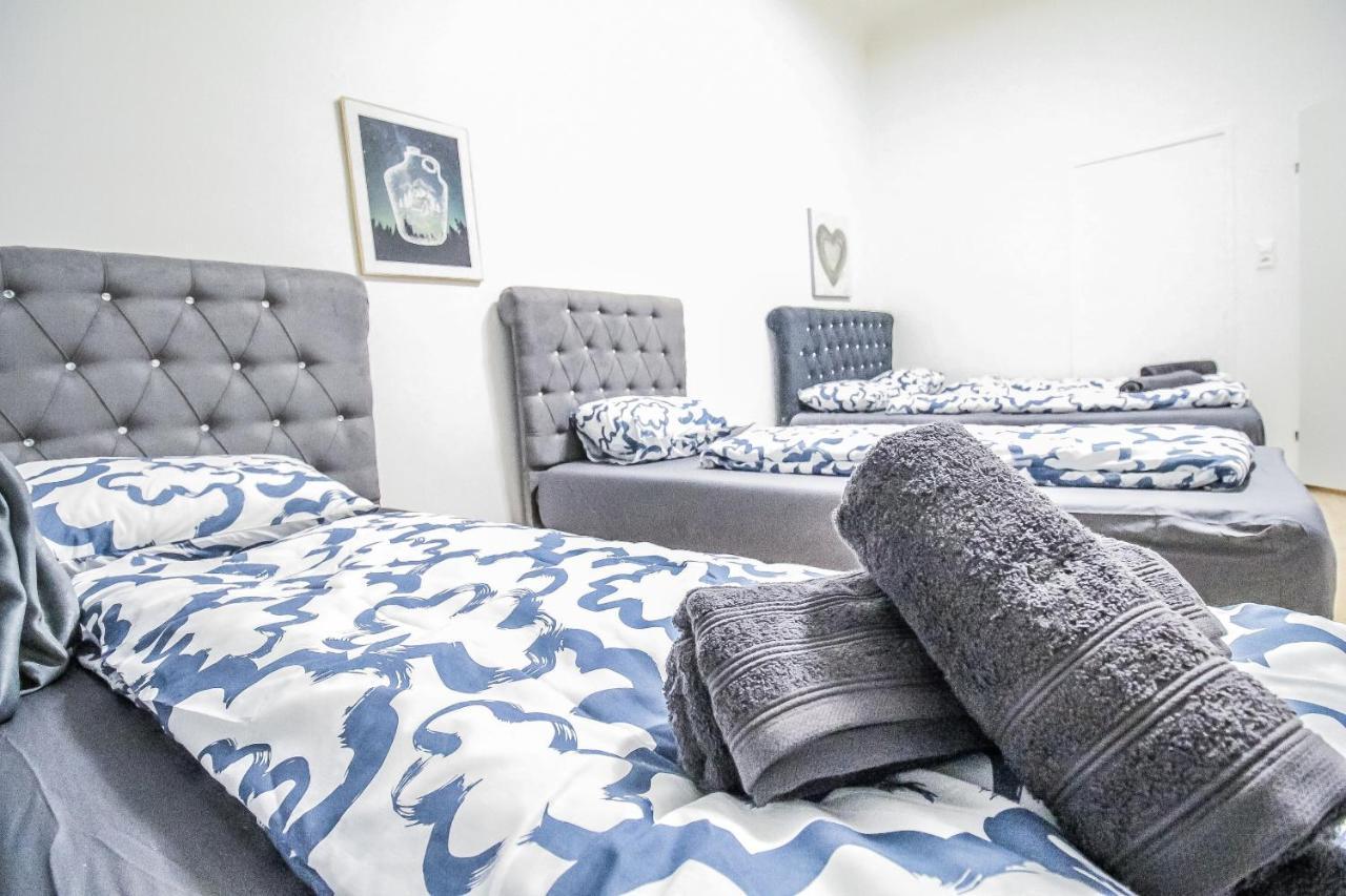 Comfort Quad Room Hn Wien Exteriör bild